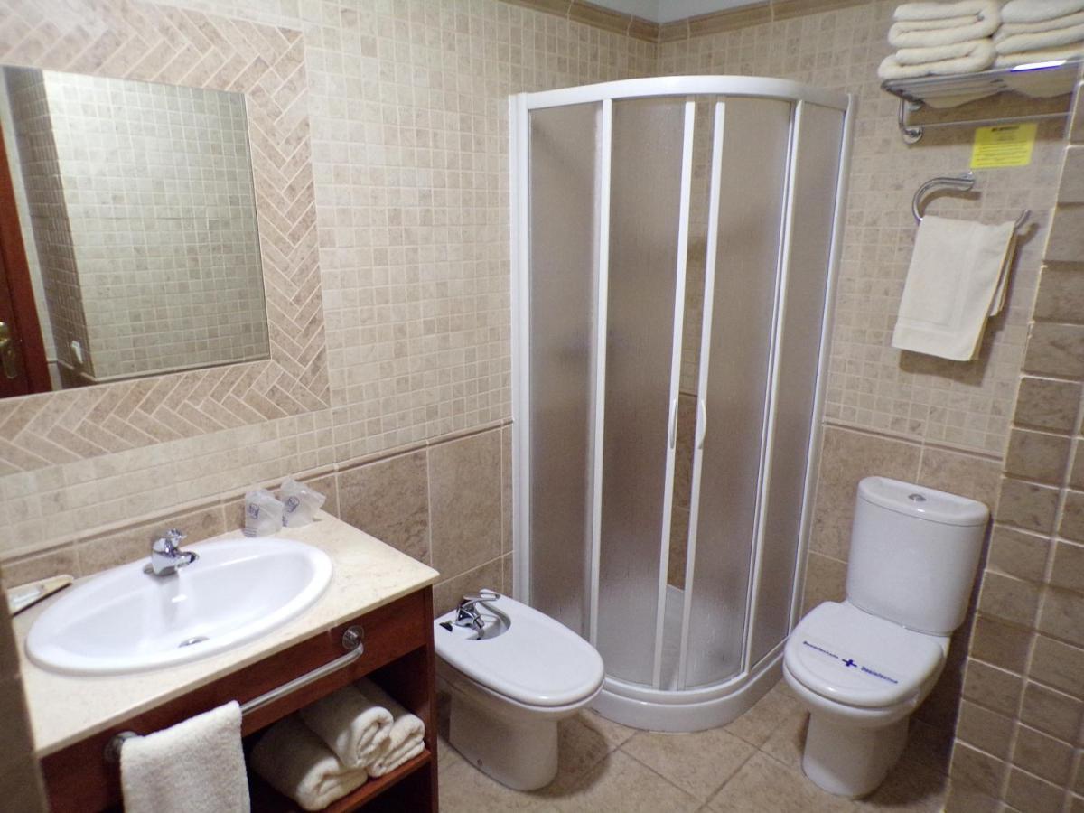 Hostal Serruchi テルエル エクステリア 写真